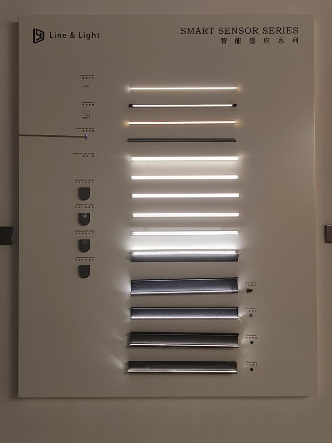 별도의 제어 방벽 터치 LED 빛 센서 10.525GHz 밀리미터 파동 레이더 센서
